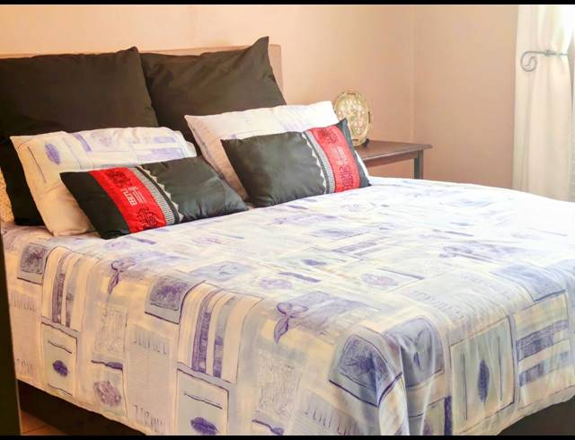4 BEDROOM HOUSE FOR SALE IN SHALLCROSS